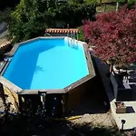 Bed & Breakfast Manoir Le Cristal En Avril Et Mai , 2 Nuits Reservees , La 3 Eme Offerte Et -30 Pcent Sur Les Entrees Du Futuroscope 4*
