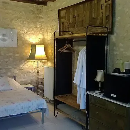 B&B Manoir Le Cristal - Jusqu'Au 3 Avril Futuroscope A 28 Euros - Pers 4*