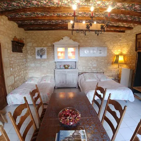 Bed & Breakfast Manoir Le Cristal - Jusqu'Au 3 Avril Futuroscope A 28 Euros - Pers 4*