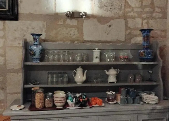 Manoir Le Cristal Chambres D'Hotes , Futuroscope Apd 35 Euros